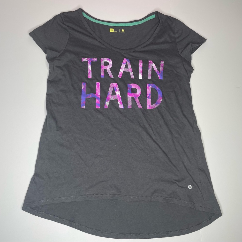 5/$25 🔴 Xersion | “Train Hard” tee size Medium